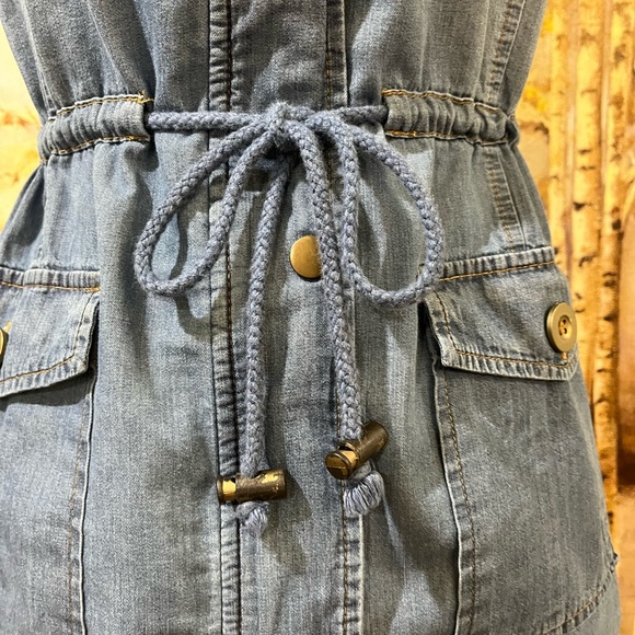 EUC BLACK LABEL C’EST TOI Amazing Denim Zipper and Snap Closure Top - Picture 9 of 15